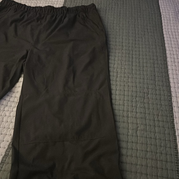 Old Navy High Waisted Stretch Tech Wide Leg Pants - Picture 4 of 12